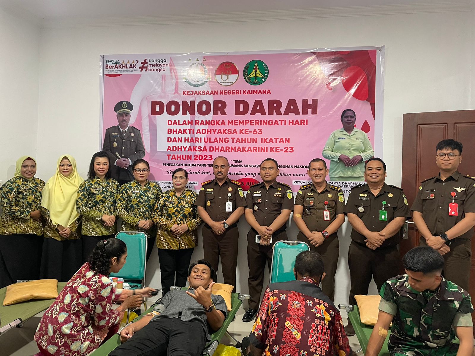 Read more about the article Donor Darah Dalam Rangka Memperingati Hari Bhakti Adhyaksa ke-63 dan Hari Ulang Tahun Ikatan Dharmakarini ke-23 tahun 2023